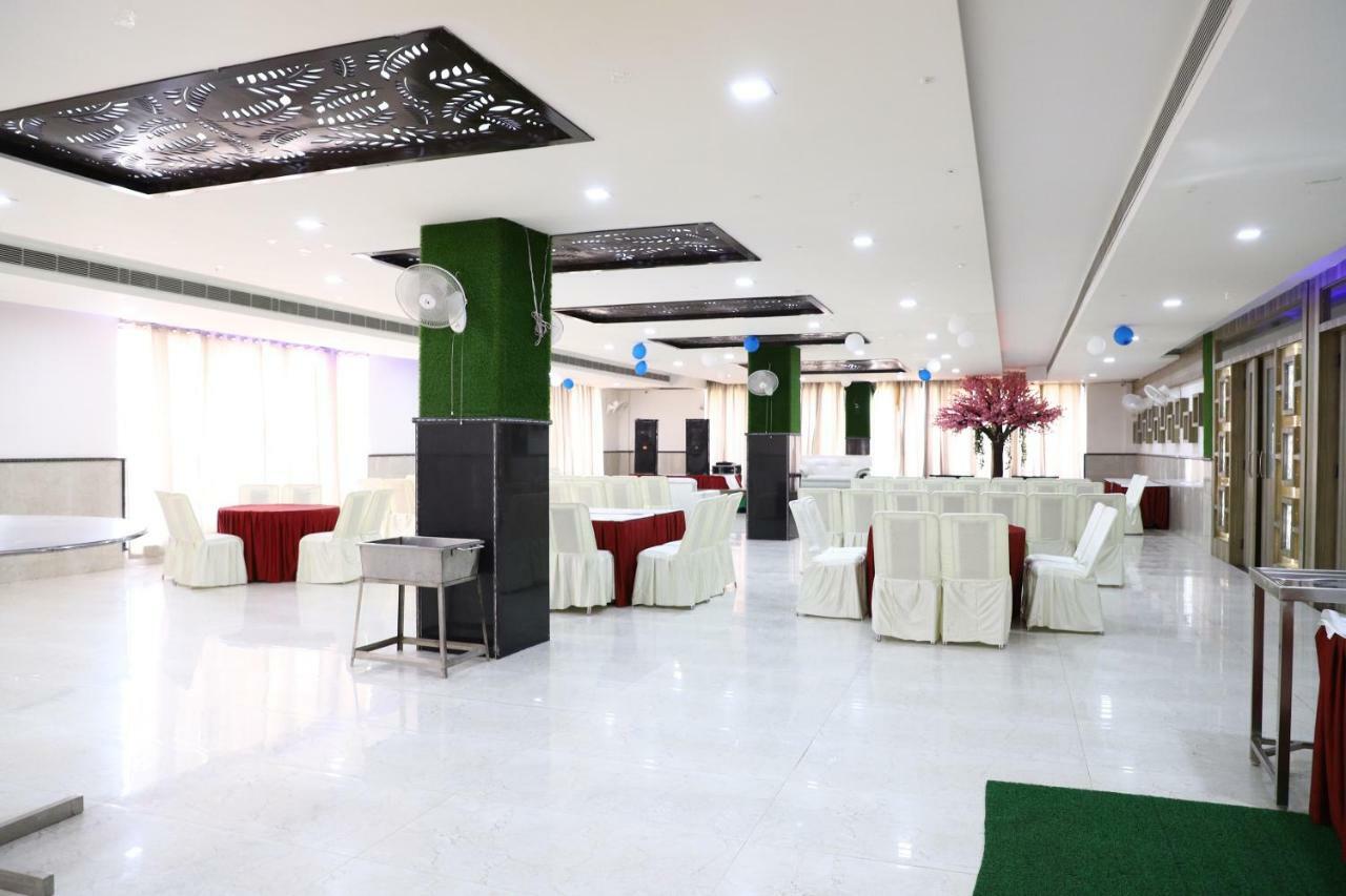 Diwan Hotel And Restaurant Surkhi Екстериор снимка