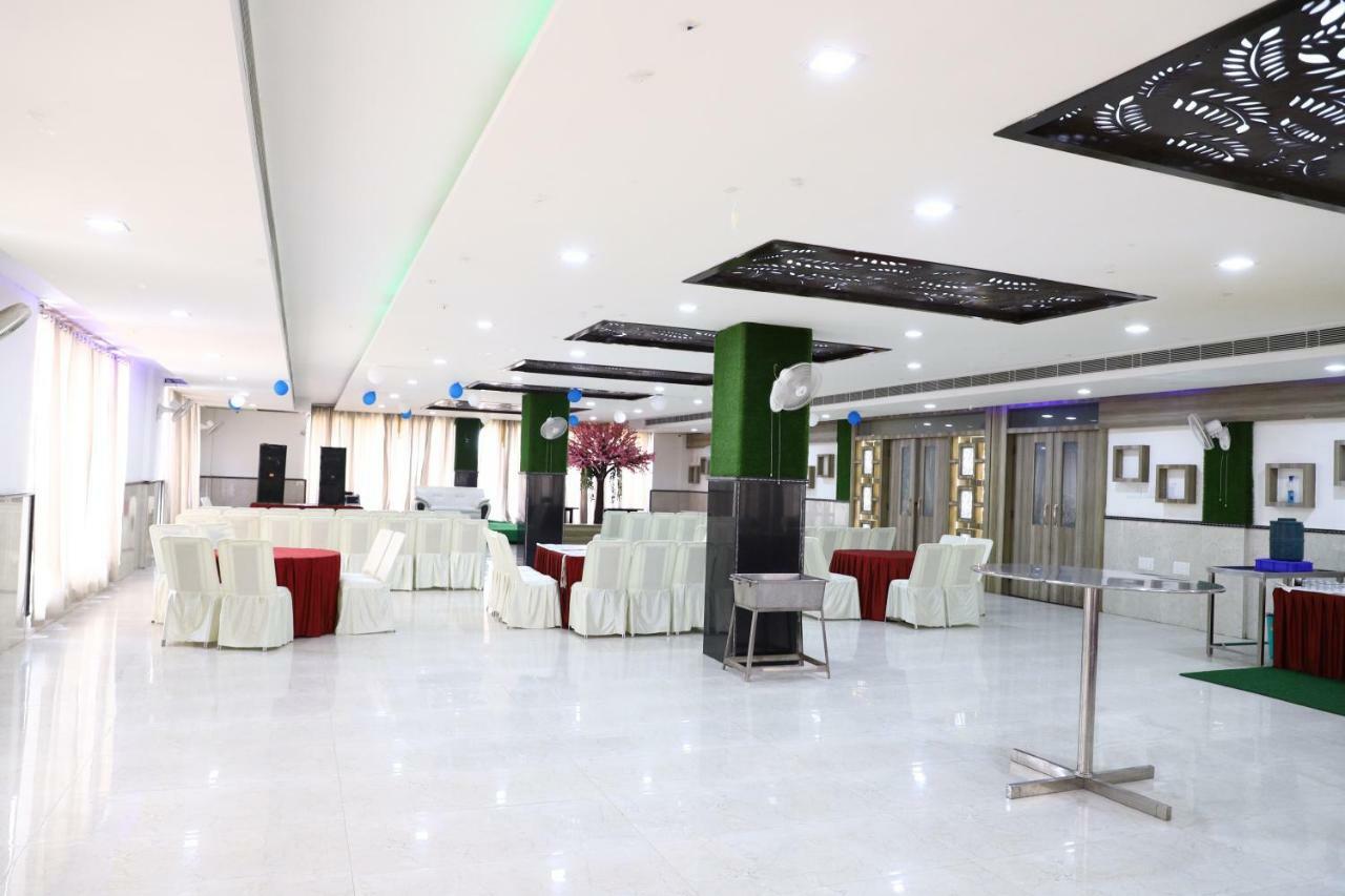 Diwan Hotel And Restaurant Surkhi Екстериор снимка